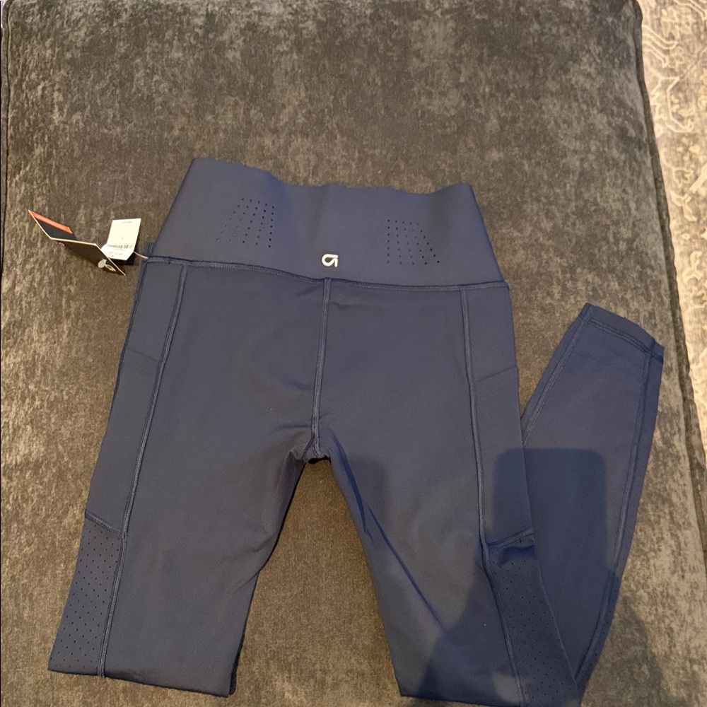 Gap Fit- Navy Blue High-Waisted Leggings - Picture 6 of 7